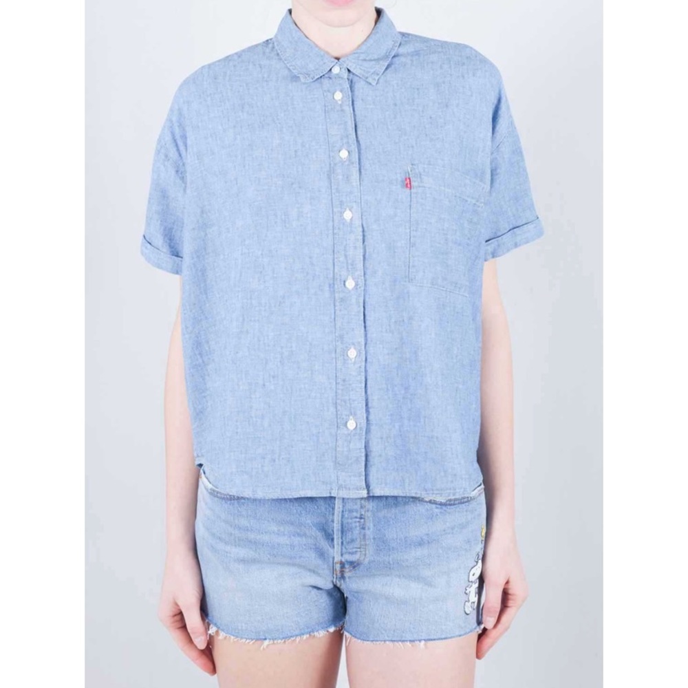 Levi’s short sleeve linen cotton red tab button up split back jean shirt - M